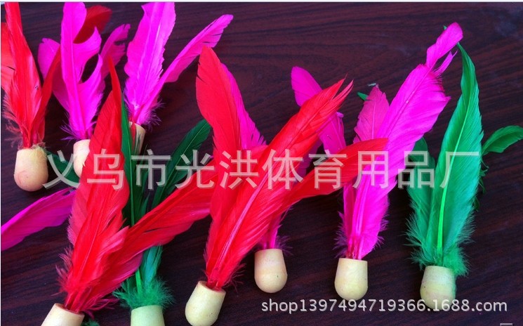 Factory Direct Sales Small Size Shuttlecock Durable Color Shuttlecock Quantity Discount Children and Adults Entertainment