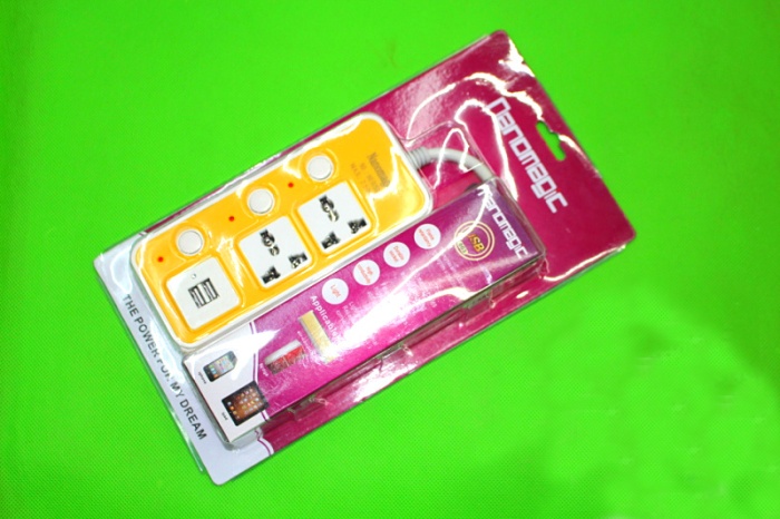 Factory Price Wholesale British Standard Plug with Switch Socket Safety Power Strip Extension Cable Patch Board Patch Board Factory Price Wholesale British Standard Plug with Switch Socket Safety Power Strip Extension Cable Patch Board Patch Board