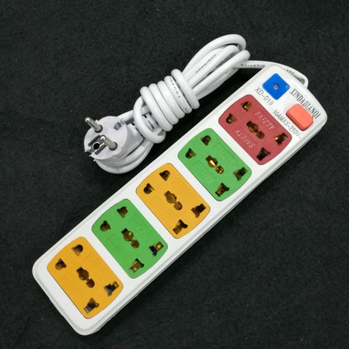 Factory Price Wholesale British Standard Plug with Switch Socket Safety Power Strip Extension Cable Patch Board Patch Board Factory Price Wholesale British Standard Plug with Switch Socket Safety Power Strip Extension Cable Patch Board Patch Board