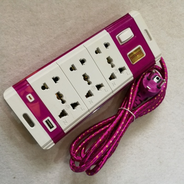 Factory Price Wholesale British Standard Plug with Switch Socket Safety Power Strip Extension Cable Patch Board Patch Board Factory Price Wholesale British Standard Plug with Switch Socket Safety Power Strip Extension Cable Patch Board Patch Board