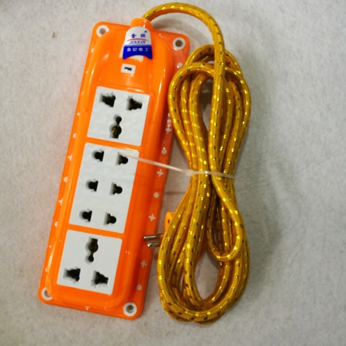 Factory Price Wholesale British Standard Plug with Switch Socket Safety Power Strip Extension Cable Patch Board Patch Board Factory Price Wholesale British Standard Plug with Switch Socket Safety Power Strip Extension Cable Patch Board Patch Board