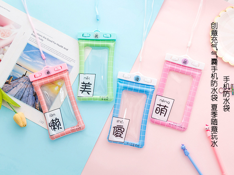 Large Cartoon Mobile Phone Waterproof Bag Can Be Touchscreen Swimming Diving Cover Rider Take-out Rainproof Shell Envelope Bag with Airbag Large Cartoon Mobile Phone Waterproof Bag Can Be Touchscreen Swimming Diving Cover Rider Take-out Rainproof Shell Envelope Bag with Airbag