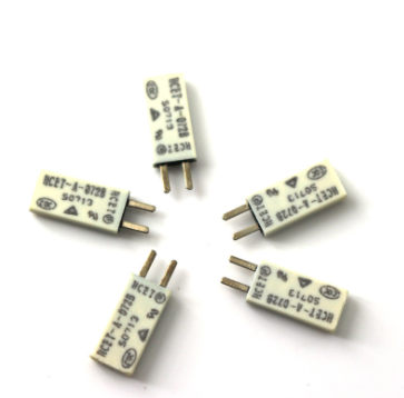 Thermostat, Switch Temperature Controller, Normally Open and Normally Closed Temperature Switch, 0-300 ℃ Thermal Protector