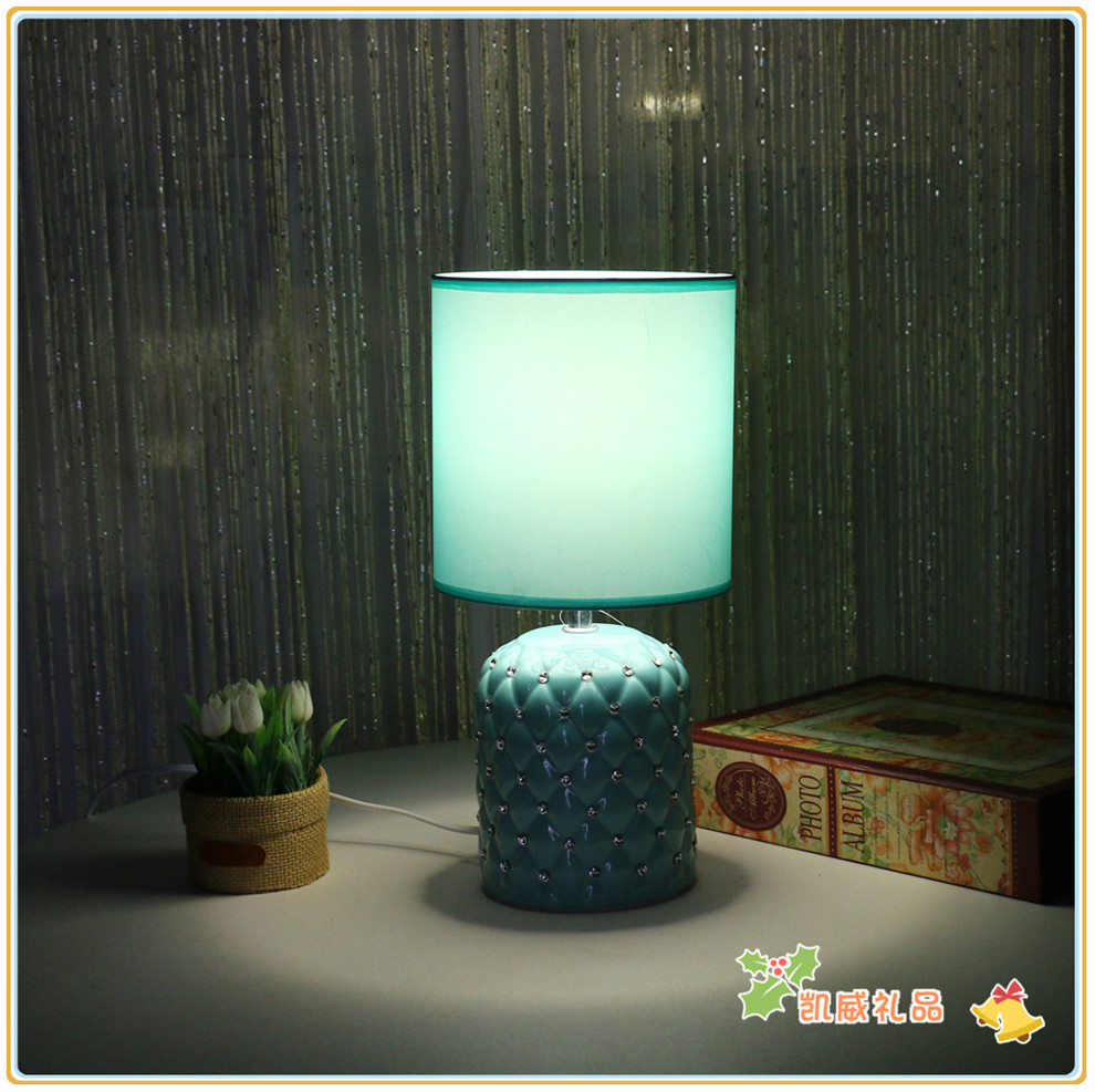 American Style Desk Lamp Bedside Lamp Bedroom Simple Ceramic Table Lamp Children's Room Student Dormitory Table Lamp American Style Desk Lamp Bedside Lamp Bedroom Simple Ceramic Table Lamp Children's Room Student Dormitory Table Lamp