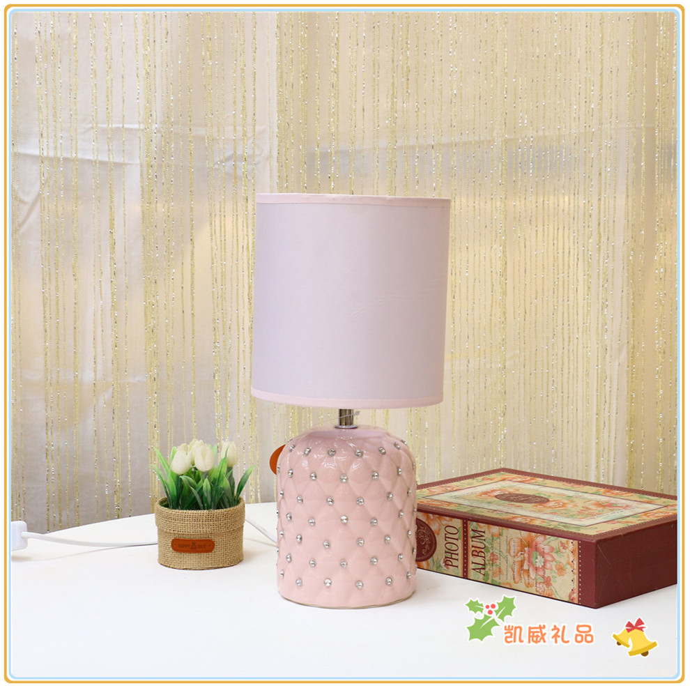 American Style Desk Lamp Bedside Lamp Bedroom Simple Ceramic Table Lamp Children's Room Student Dormitory Table Lamp American Style Desk Lamp Bedside Lamp Bedroom Simple Ceramic Table Lamp Children's Room Student Dormitory Table Lamp