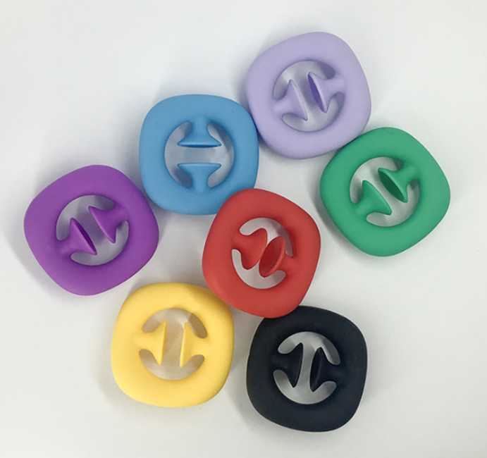 Shenzhen Manufacturer Silicone Spring Grip Training Five Finger Strength Exercise Arm Muscle Grip Device Decompression Toy Mouse Killer Pioneer Shenzhen Manufacturer Silicone Spring Grip Training Five Finger Strength Exercise Arm Muscle Grip Device Decompression Toy Mouse Killer Pioneer