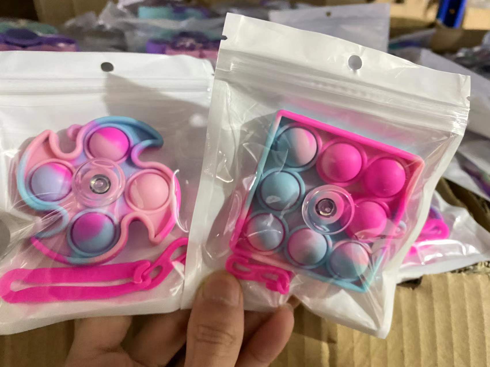 Cross-Border Mouse Killer Pioneer Fingertip Gyro Macaron Color Creative Finger Rotating Decompression Soft Rubber Gyro Toy Cross-Border Mouse Killer Pioneer Fingertip Gyro Macaron Color Creative Finger Rotating Decompression Soft Rubber Gyro Toy