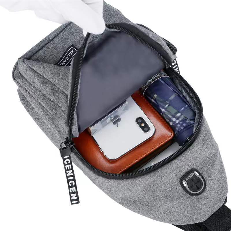 Cross-Border Small Chest Bag Fashion Oxford Cloth Crossbody Shoulder Bag USB Earphone Hole Large Capacity Men&#039;s Chest Bag