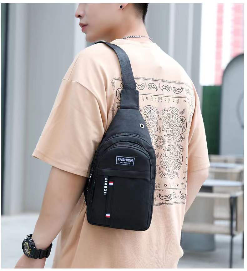 Cross-Border Small Chest Bag Fashion Oxford Cloth Crossbody Shoulder Bag USB Earphone Hole Large Capacity Men's Chest Bag