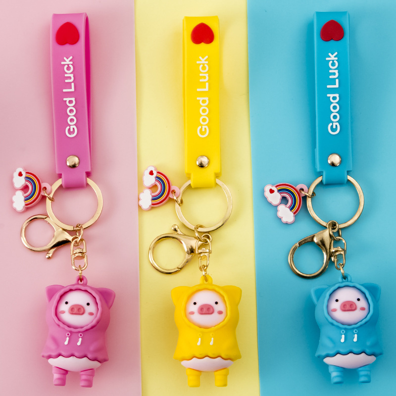 Girl &#039;S Creative Piggy Keychain Cute Raincoat Pig Pendant Earphone Protective Cover Bag Ornaments Soft Glue Small Gift