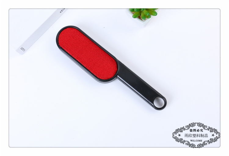 Two-Color Clothing Lint Remover Dusting Brush Hair Remover Home Clothing Hair Removal Brush Bed-Sweeping Brush Destatic Artifact