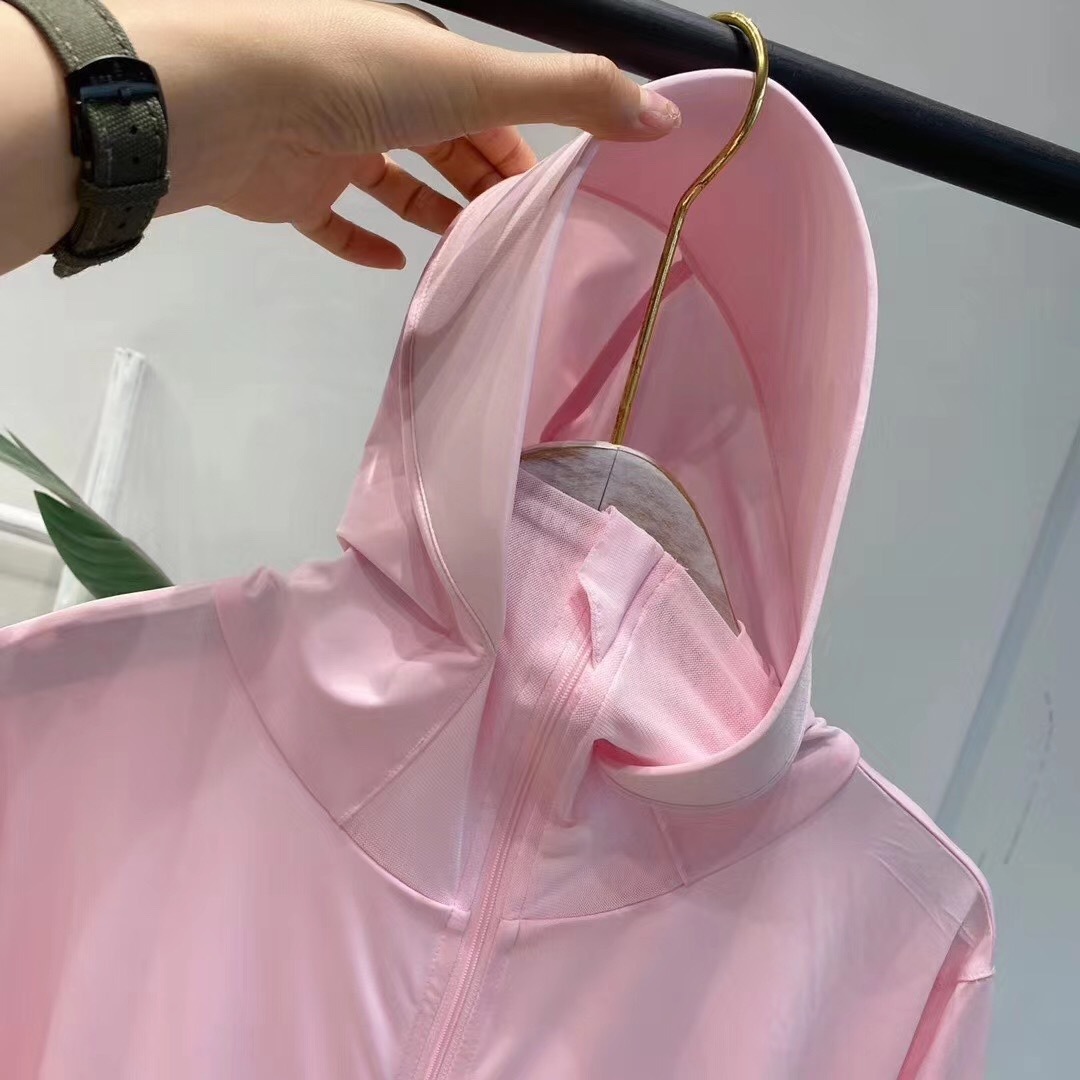New Summer Ice Silk Breathable Sun Protection Clothing with Finger Lock Couple Outdoor Riding Fashion Sun-Proof Hooded Sun Protection Clothing