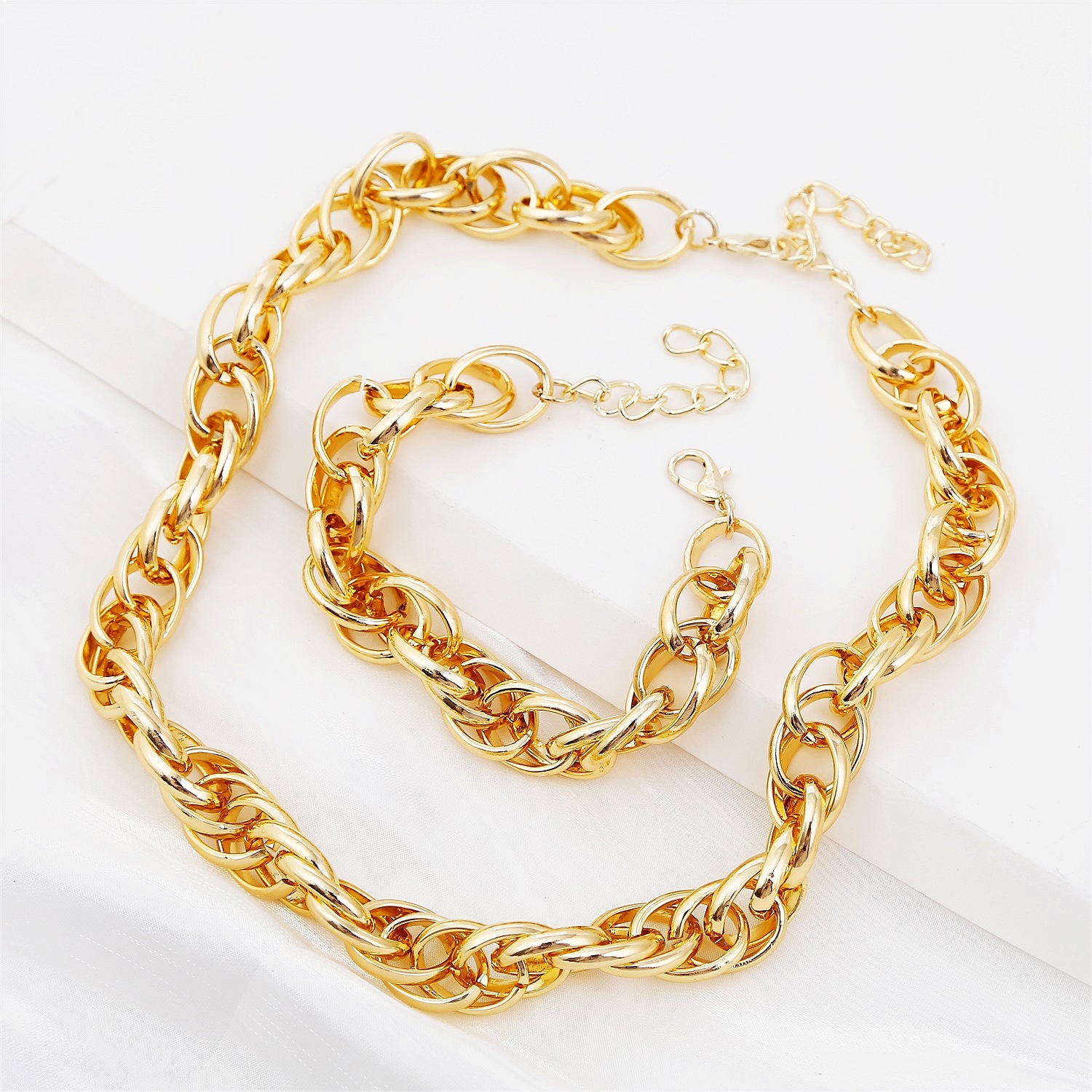 Fashion Simple Gold and Silver Two-Color Aluminum Chain Lock Retro Trendy Exaggerated Cross-Border Ins Necklace European and American Jewelry