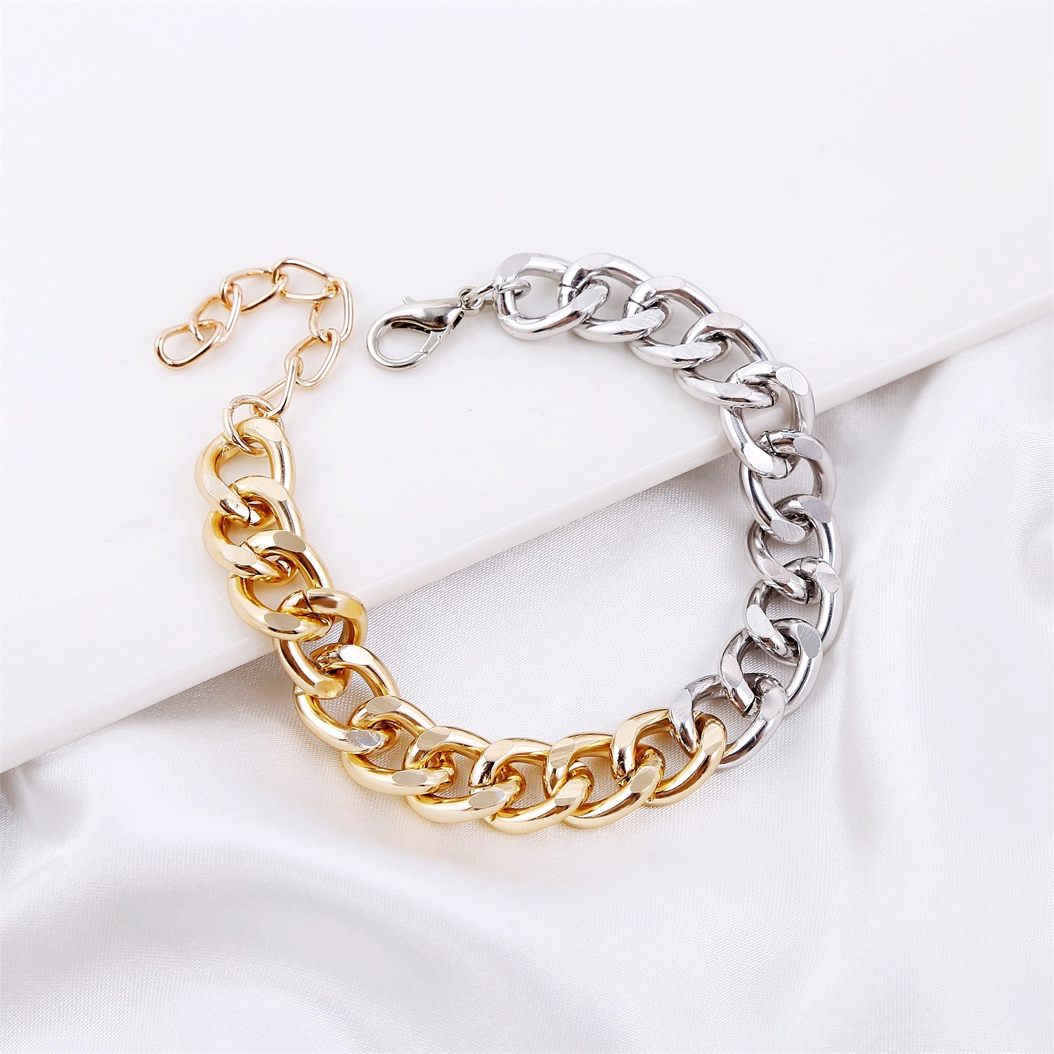 Fashion Simple Gold and Silver Two-Color Aluminum Chain Lock Retro Trendy Exaggerated Cross-Border Ins Necklace European and American Jewelry