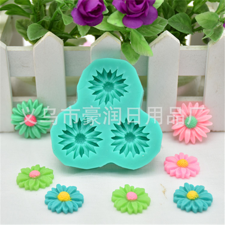 1 small rose silicone mold rose flower cake mold turning sugar chocolate cake mold 1 small rose silicone mold rose flower cake mold turning sugar chocolate cake mold