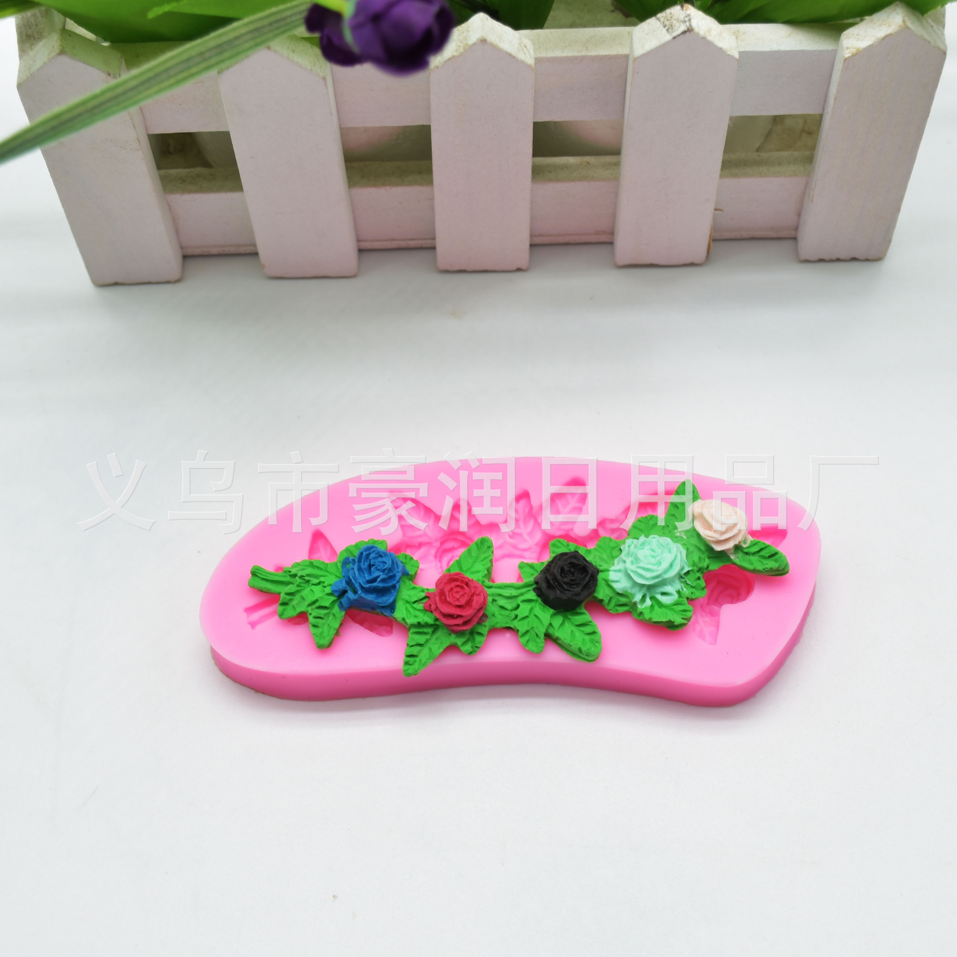 Even pinecone silicone molasses mold Christmas cake mold chocolate cake DIY baking mold Even pinecone silicone molasses mold Christmas cake mold chocolate cake DIY baking mold