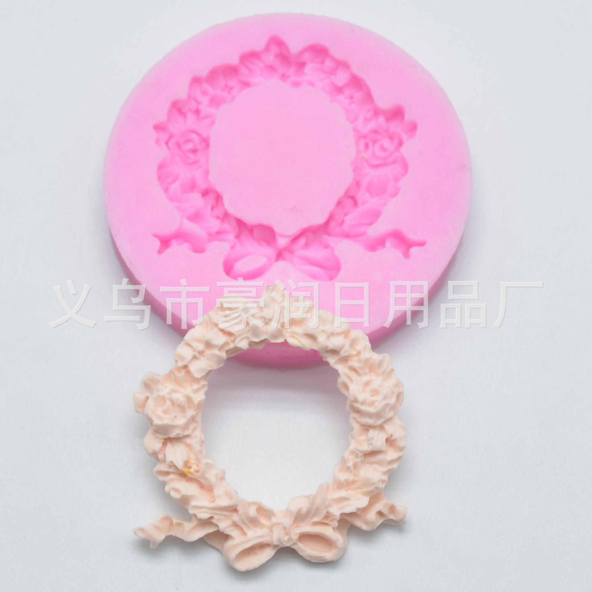 Even pinecone silicone molasses mold Christmas cake mold chocolate cake DIY baking mold Even pinecone silicone molasses mold Christmas cake mold chocolate cake DIY baking mold