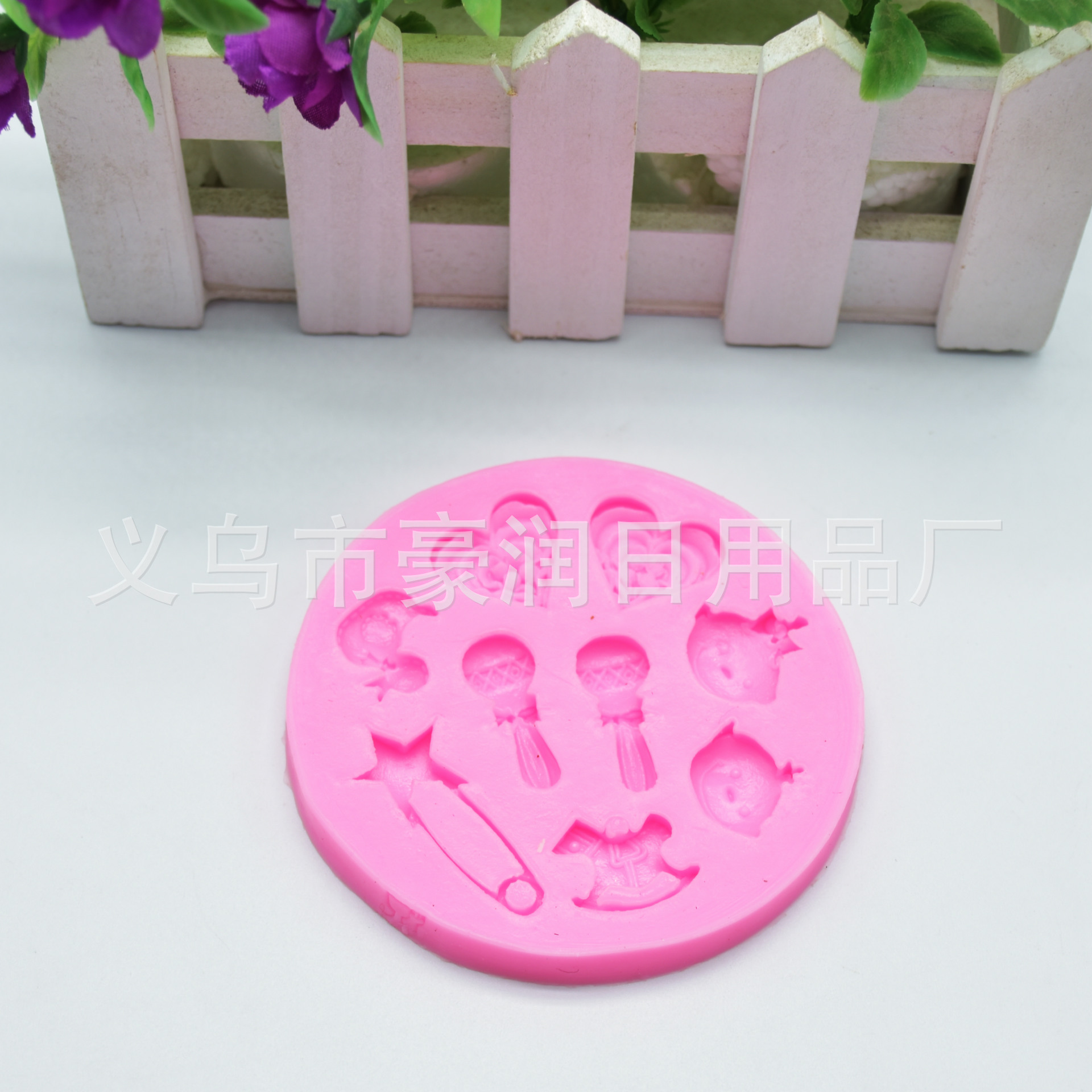 Even pinecone silicone molasses mold Christmas cake mold chocolate cake DIY baking mold Even pinecone silicone molasses mold Christmas cake mold chocolate cake DIY baking mold