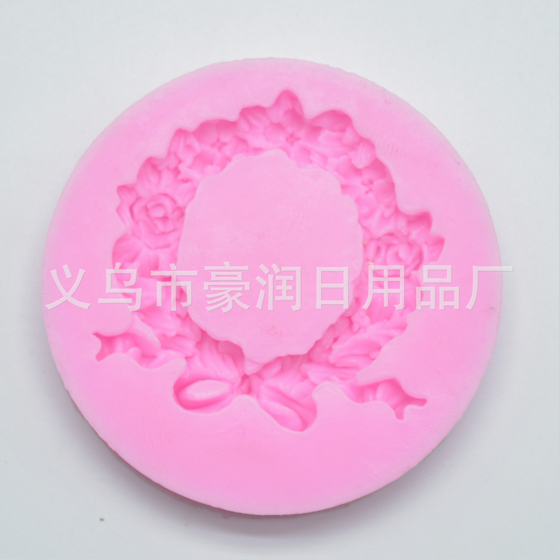 Even pinecone silicone molasses mold Christmas cake mold chocolate cake DIY baking mold Even pinecone silicone molasses mold Christmas cake mold chocolate cake DIY baking mold