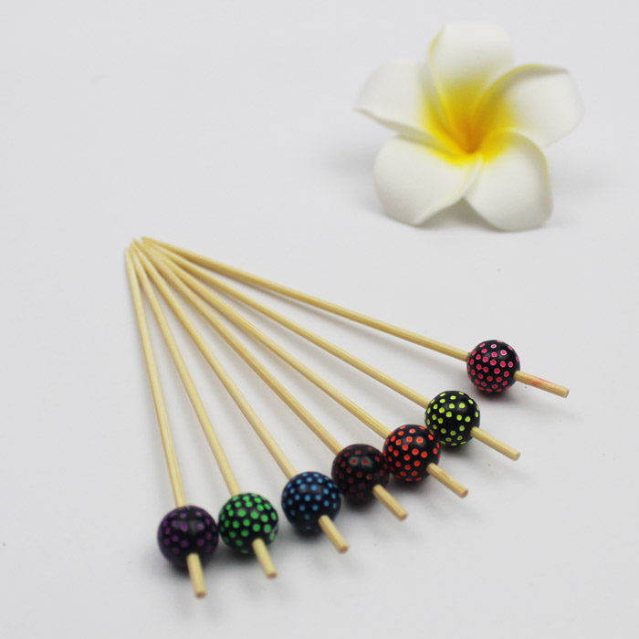 Bamboo flower sign sign fruit fruit fork creative toothpick decorative sign sign cocktail snacks Bamboo flower sign sign fruit fruit fork creative toothpick decorative sign sign cocktail snacks