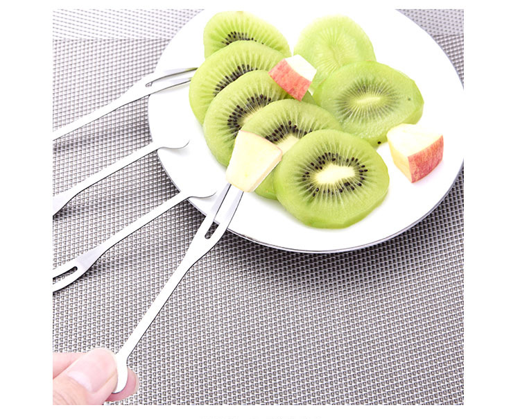 Stall Creative Heart Household Fruit Toothpick Stainless Steel Fruit Fork Simple Two-Tooth Fork Cake Pastry Fork Wholesale Stall Creative Heart Household Fruit Toothpick Stainless Steel Fruit Fork Simple Two-Tooth Fork Cake Pastry Fork Wholesale