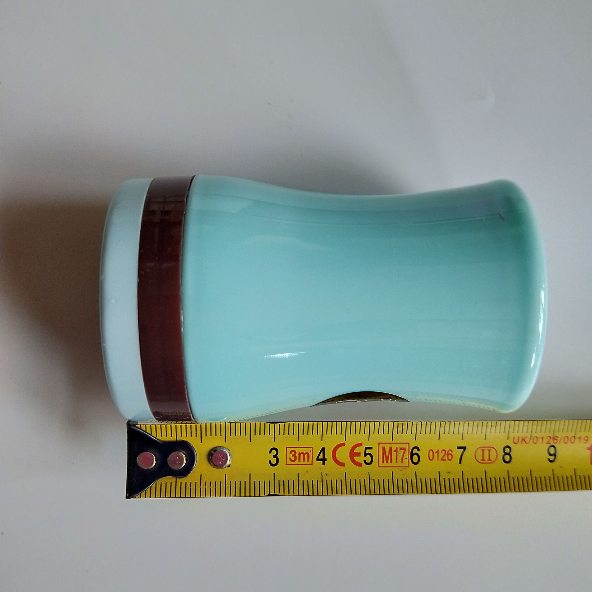 Creative Toothpick Box Color Plastic Toothpick Bottle Korean Color Toothpick Box 1 Yuan 2 Yuan Supply