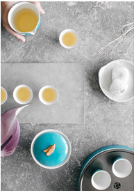 Green Ceramic Cover Bowl Imitation Song Carved Begonia Pattern Tea Bowl Kung Fu Tea Set Tea Cup Gracked Glaze Pattern
