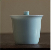 Green Ceramic Cover Bowl Imitation Song Carved Begonia Pattern Tea Bowl Kung Fu Tea Set Tea Cup Gracked Glaze Pattern