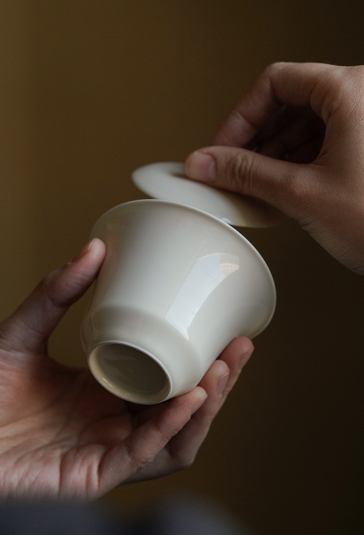 Twilight Cangzhai Jingdezhen Handmade Thin Tire Apricot White Cover Bowl Kung Fu Tea Set Tea Cup Tea Bowl