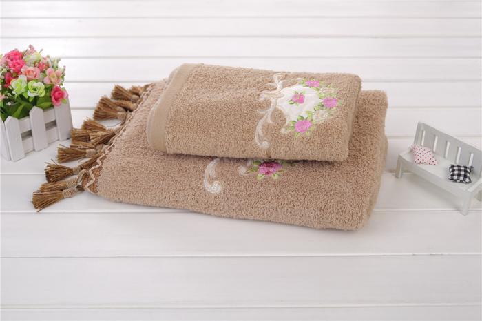 Pendant Embroidered Large Bath Towel Pendant Embroidered Small Bath Towel Pendant Embroidered Large Bath Towel Pendant Embroidered Small Bath Towel
