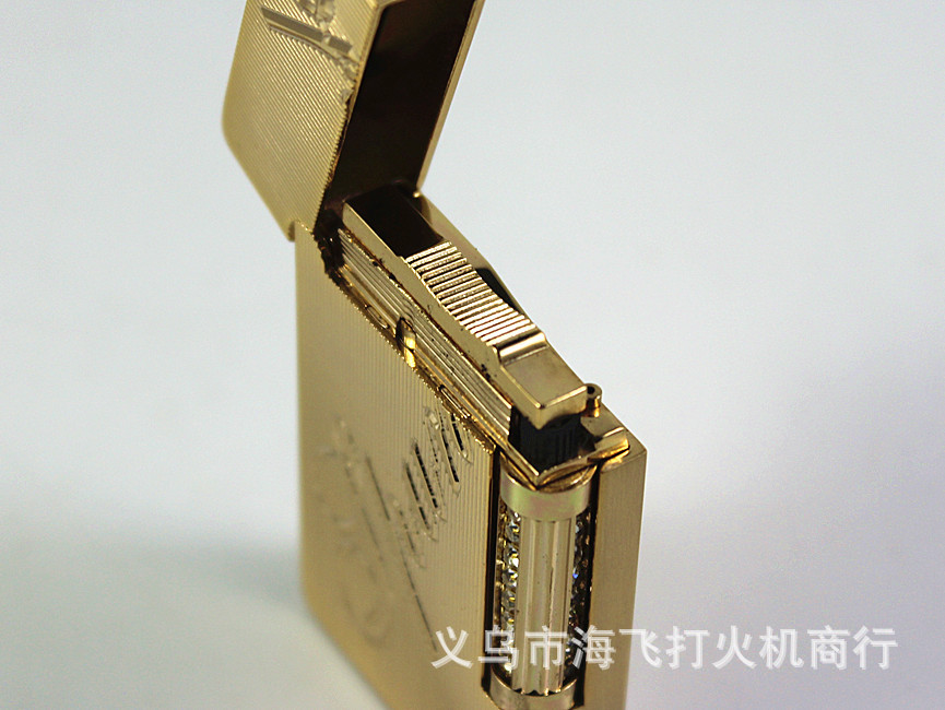 SK28-D08 Division of Parker SPUNK langsheng Golden logo gift boutique wholesale metal lighters lighter sound human being rattled SK28-D08 Division of Parker SPUNK langsheng Golden logo gift boutique wholesale metal lighters lighter sound human being rattled