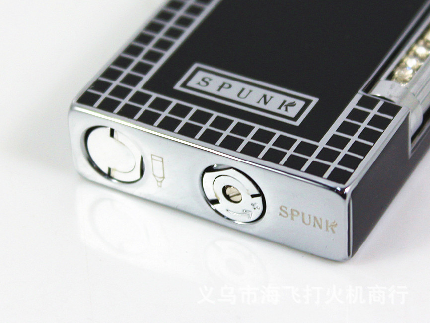 Si Paike SPUNK langsheng lighter black box with gift box wholesale human being rattled metal lighter Si Paike SPUNK langsheng lighter black box with gift box wholesale human being rattled metal lighter