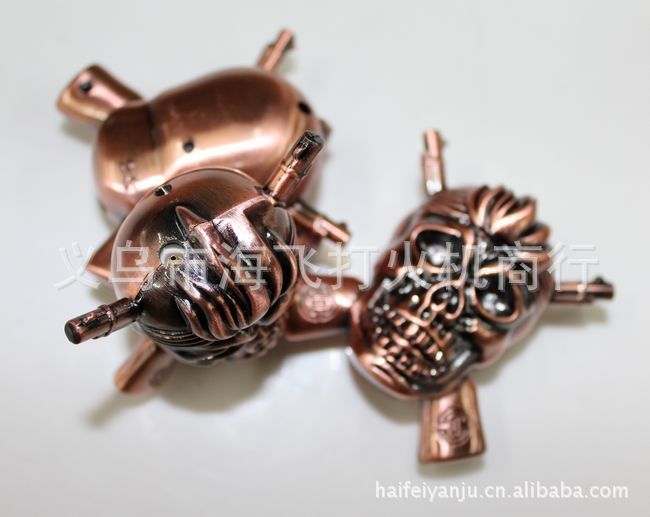 The supply of 599 flash skull Guaijiao metal lighter and Yanju into new ideas The supply of 599 flash skull Guaijiao metal lighter and Yanju into new ideas