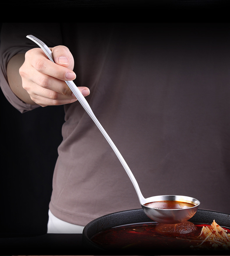C 304 Stainless Steel Soup Ladle Household Kitchen Thickened Hot Pot Soup Spoon and Strainer Long Handle Small Size Small Strainer Soup Ladle