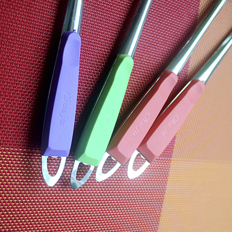 Kitchen utensils handle stainless steel soup spoon Kitchen pot soup soup soup mixing spoon can be hung up ladle hot pot spoon Kitchen utensils handle stainless steel soup spoon Kitchen pot soup soup soup mixing spoon can be hung up ladle hot pot spoon