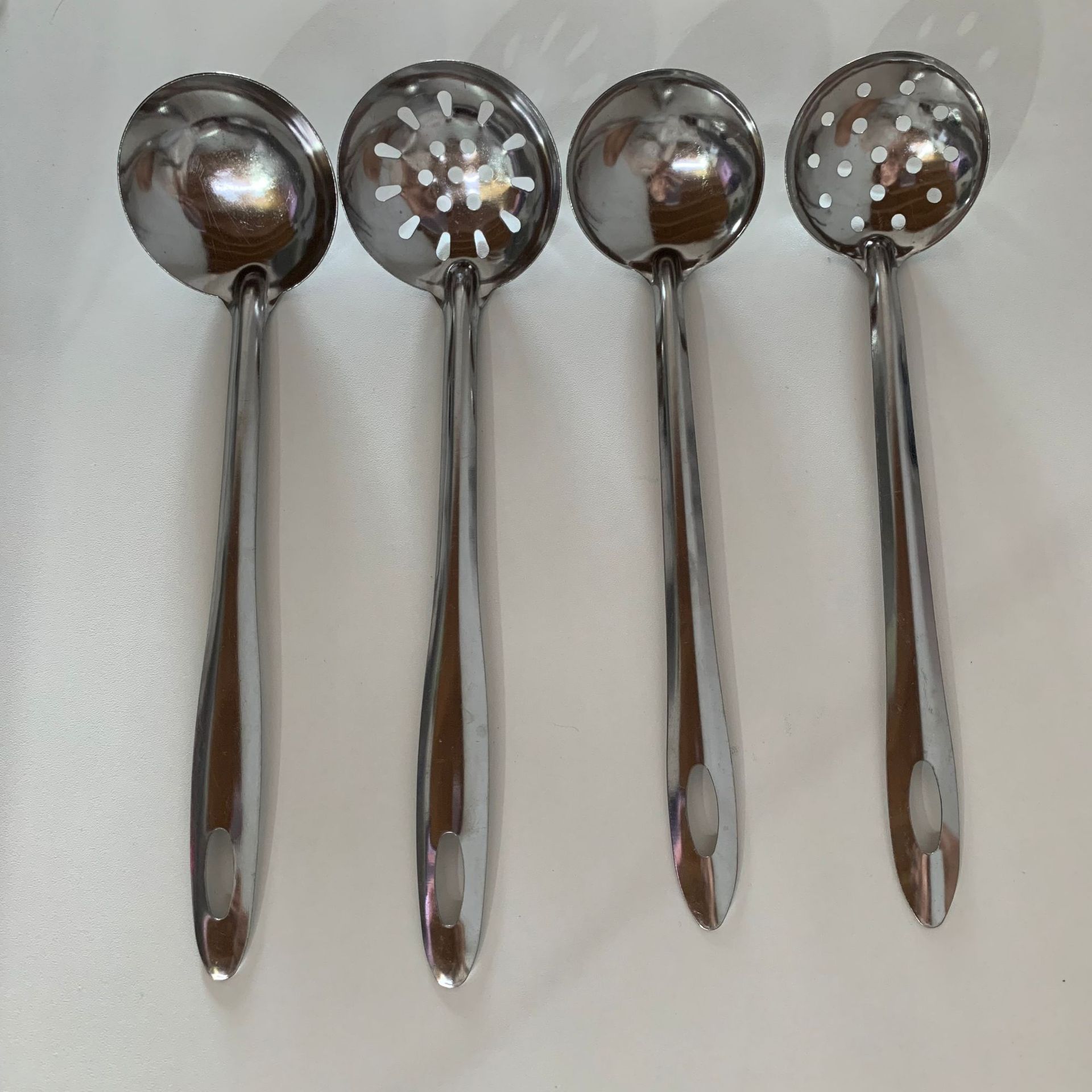 410 Stainless Steel Hot Pot Spoon Soup Ladle Perforated Ladle Kitchen Cooking Spoon Colander Hotel Gift Gift Can Carve Writing