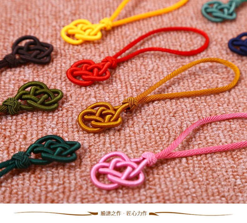 New Double Money Chinese Knot Hand Toy String Fashion Simple Car Hanging Pineapple Head Lanyard Pendant Factory Wholesale New Double Money Chinese Knot Hand Toy String Fashion Simple Car Hanging Pineapple Head Lanyard Pendant Factory Wholesale