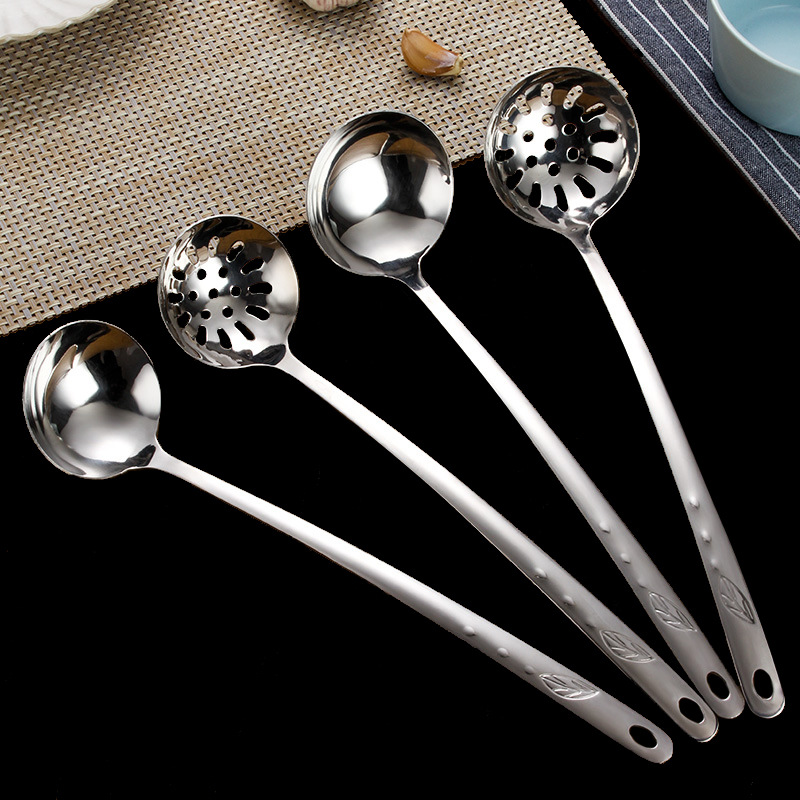 Wholesale Stainless Steel Thickened Hot Pot Soup Spoon and Strainer Home Ladle Leaf Drop Commercial Hot Pot Soup Colander Filter Spoon