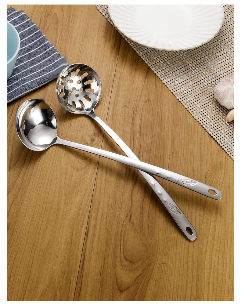 Wholesale Stainless Steel Thickened Hot Pot Soup Spoon and Strainer Home Ladle Leaf Drop Commercial Hot Pot Soup Colander Filter Spoon