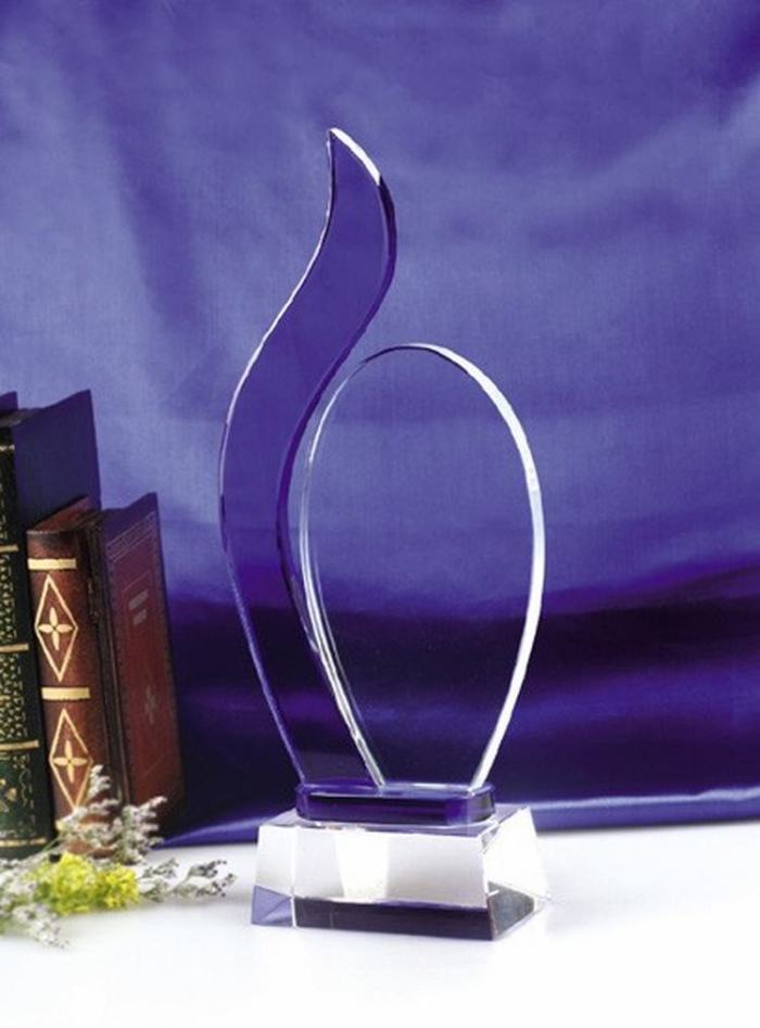 Bank crystal trophy Bank memorial crystal trophy can be customized to provide price list