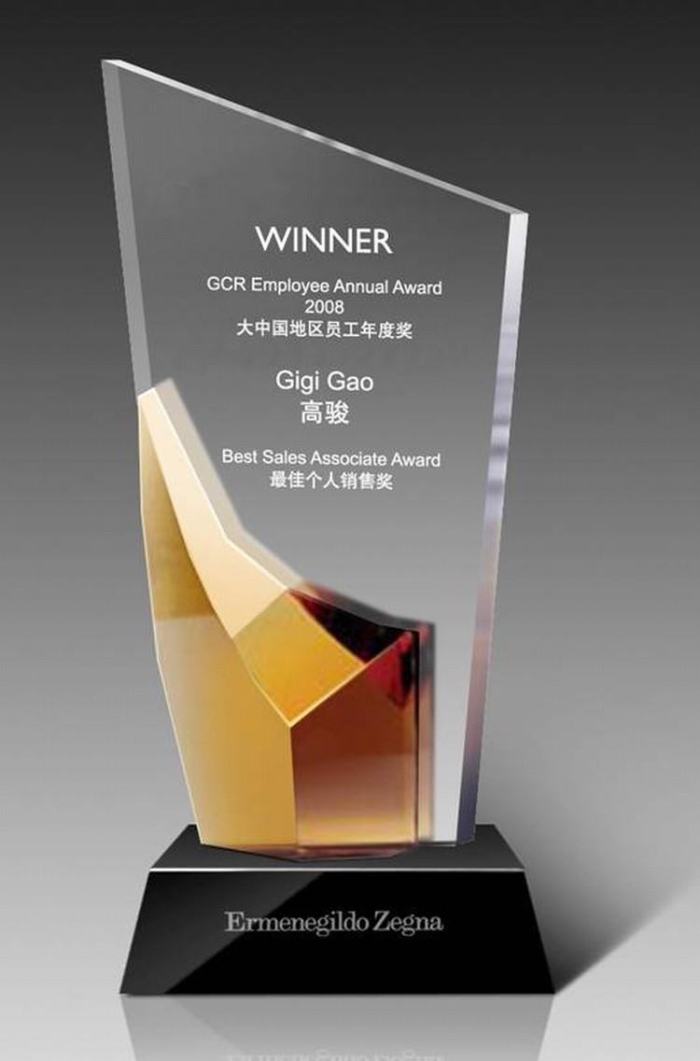 Bank crystal trophy Bank memorial crystal trophy can be customized to provide price list