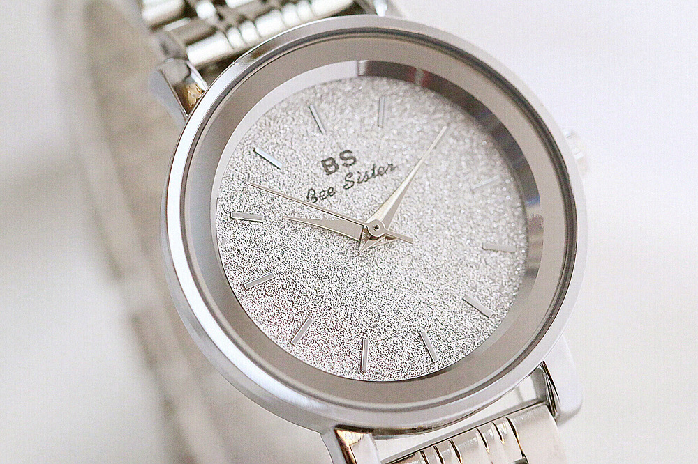 BS New Arrival Hot Sale Watch Factory Direct Sales Foreign Trade Linked List Customization Women's Watch Full of Diamonds One Piece Dropshipping Fa1632