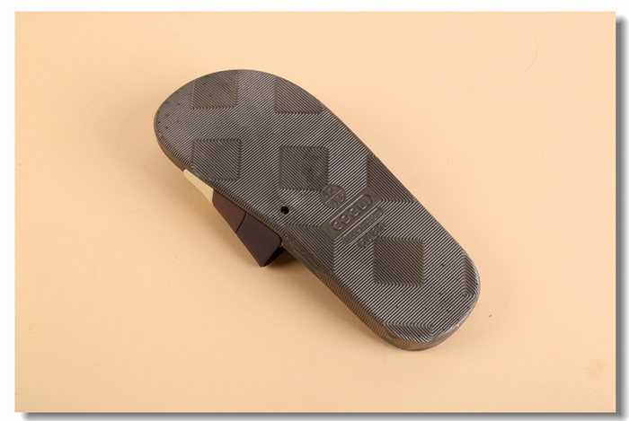 Korean summer bathroom slipper men and women antiskid thick bottom couple home a word cool extra Korean summer bathroom slipper men and women antiskid thick bottom couple home a word cool extra