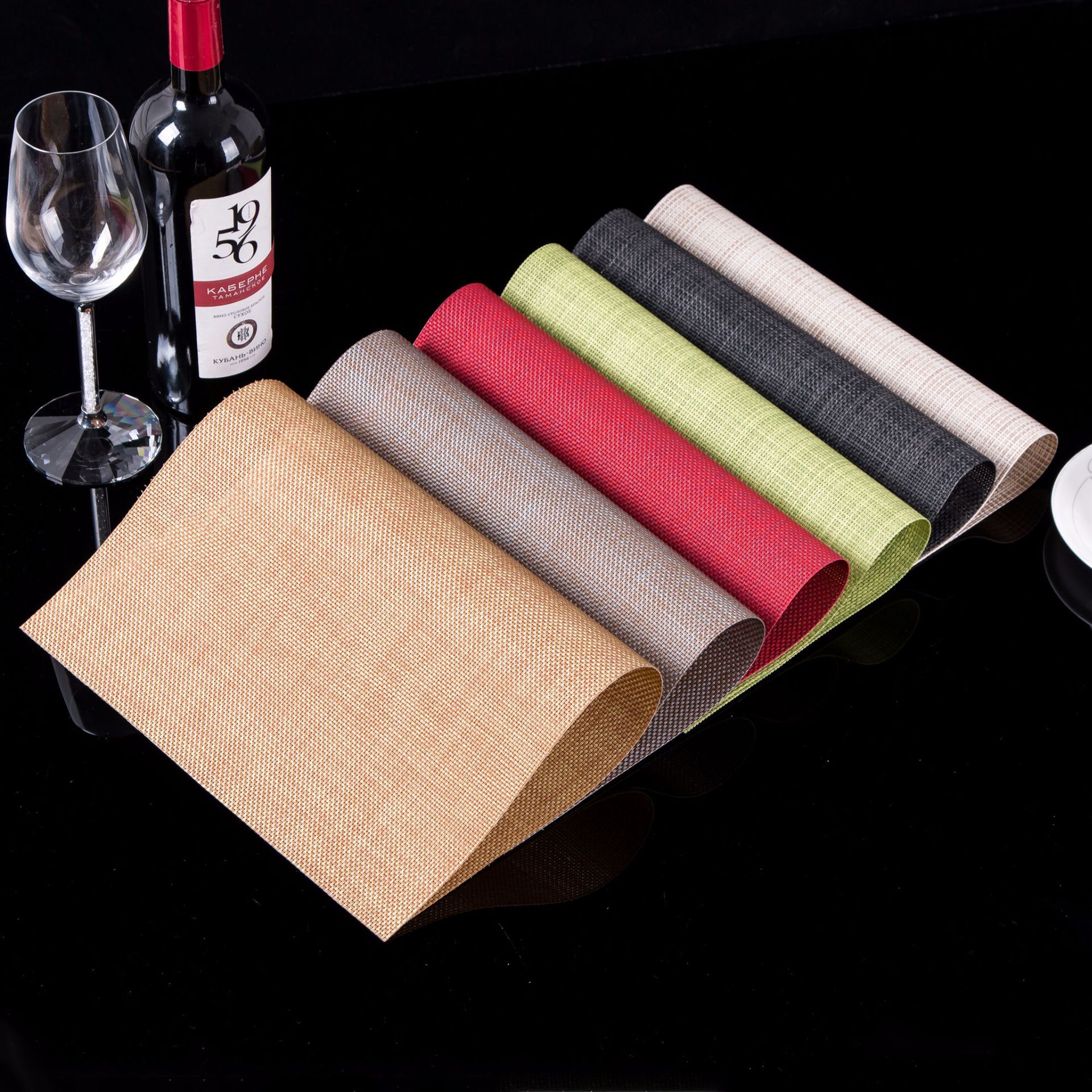 Placemat PVC Japanese and European Style Table Mat Non-Slip Waterproof Wash-Free and Environmentally Friendly Heat Proof Mat Western-Style Placemat Placemat Bowl Coaster Cup Coaster