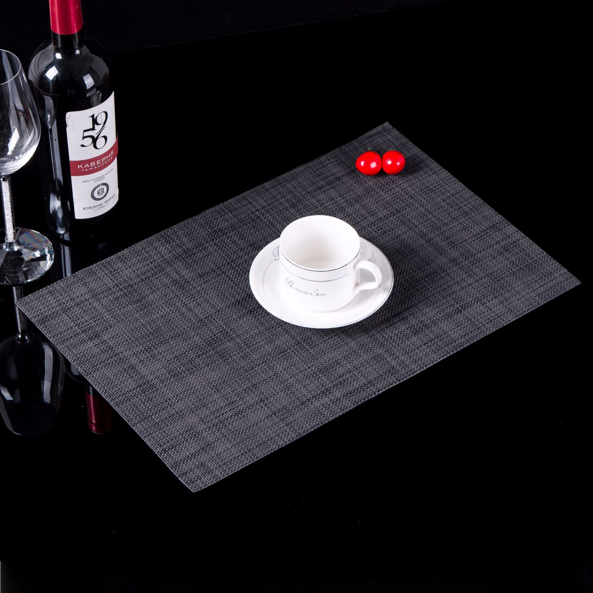 Placemat PVC Japanese and European Style Table Mat Non-Slip Waterproof Wash-Free and Environmentally Friendly Heat Proof Mat Western-Style Placemat Placemat Bowl Coaster Cup Coaster