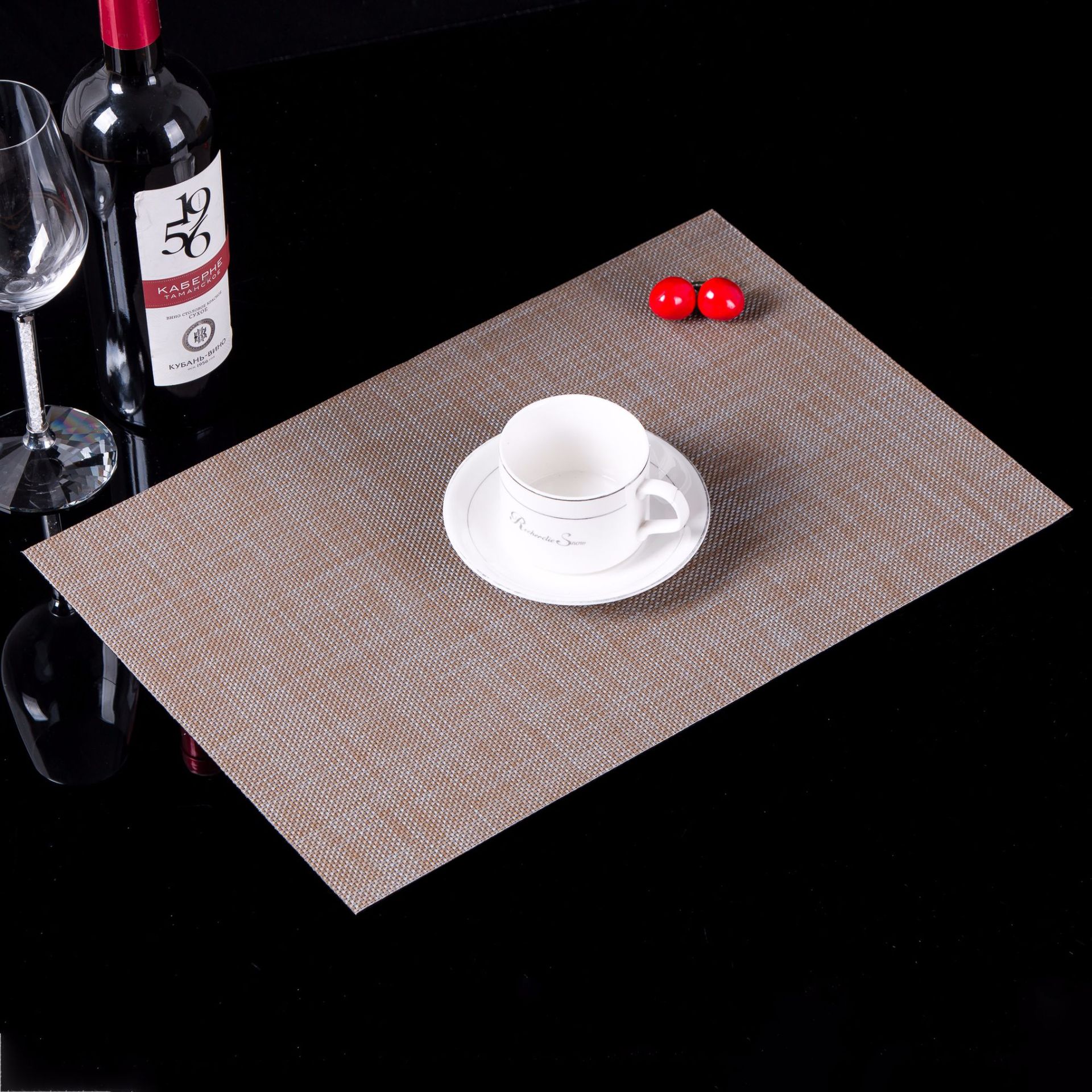 Placemat PVC Japanese and European Style Table Mat Non-Slip Waterproof Wash-Free and Environmentally Friendly Heat Proof Mat Western-Style Placemat Placemat Bowl Coaster Cup Coaster