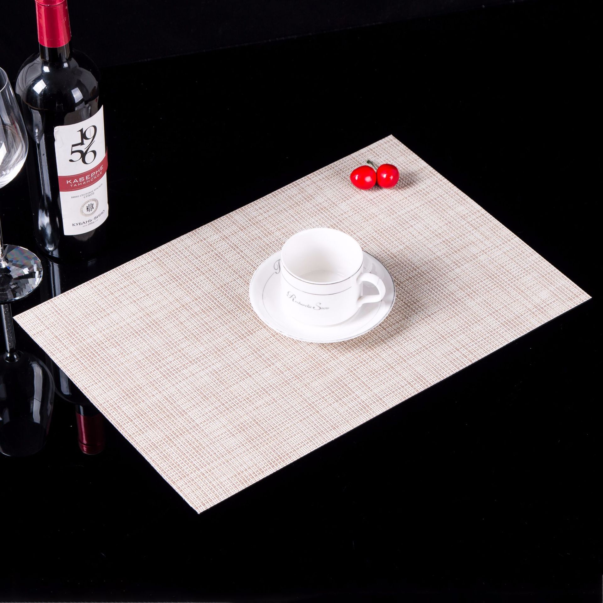 Placemat PVC Japanese and European Style Table Mat Non-Slip Waterproof Wash-Free and Environmentally Friendly Heat Proof Mat Western-Style Placemat Placemat Bowl Coaster Cup Coaster