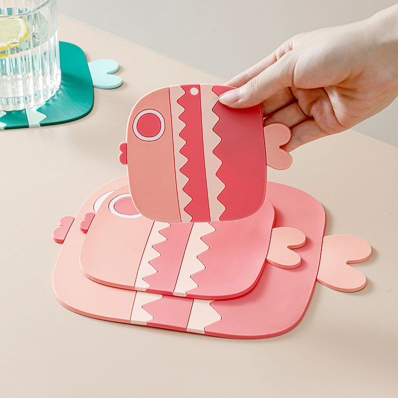 Creative Silicone Cup Mat Non-Slip Cute Teacup Mat Ins Style Nordic Coaster Heat Proof Mat High Temperature Resistant Home Coasters