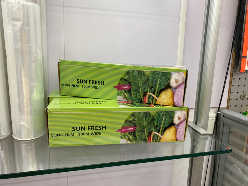 Large Roll PE Preservative Film Multifunctional Fruit and Vegetable Preservation Supplies Food Plastic Wrap