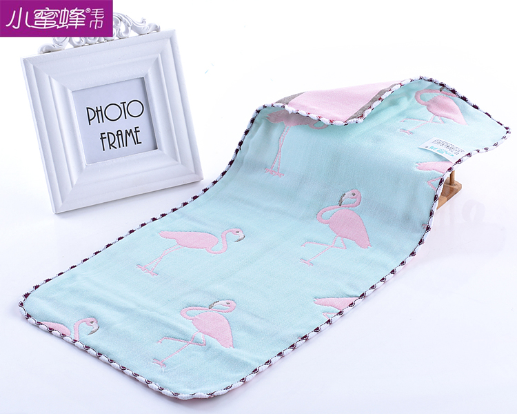 Six layers of multicolored cartoon towel small animal towel small bee towel
